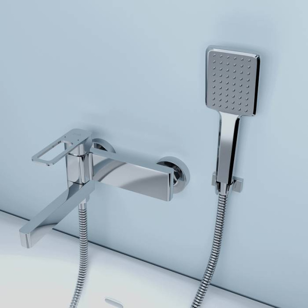 Смеситель для ванны IDDIS Slide (SLISB00i02WA)